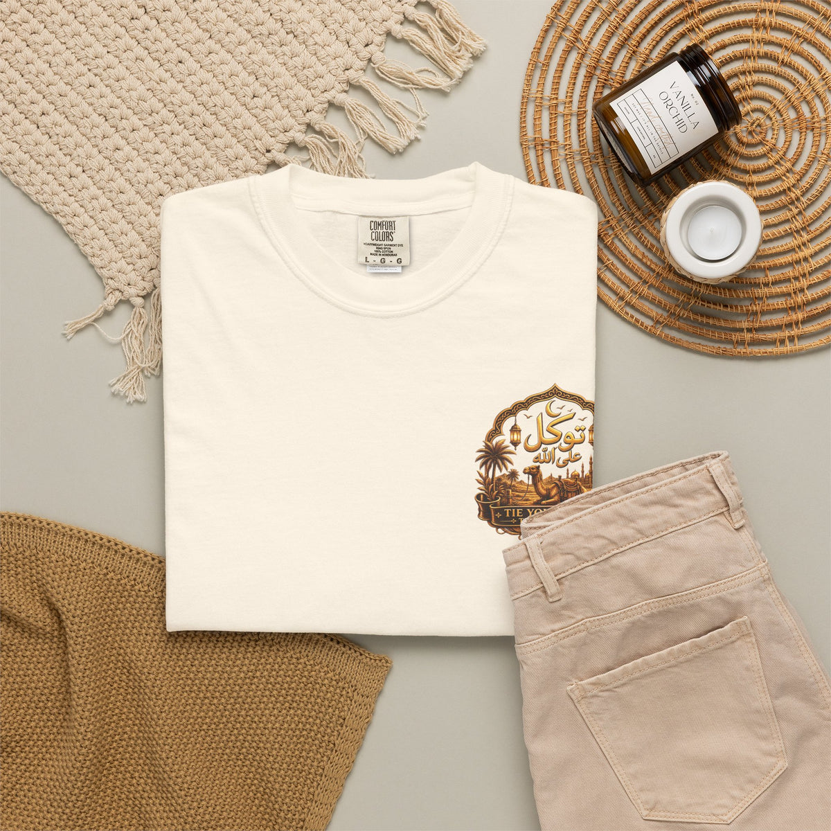 Qadr Desert Scene T-Shirt — Arabic Calligraphy & Camel Graphic